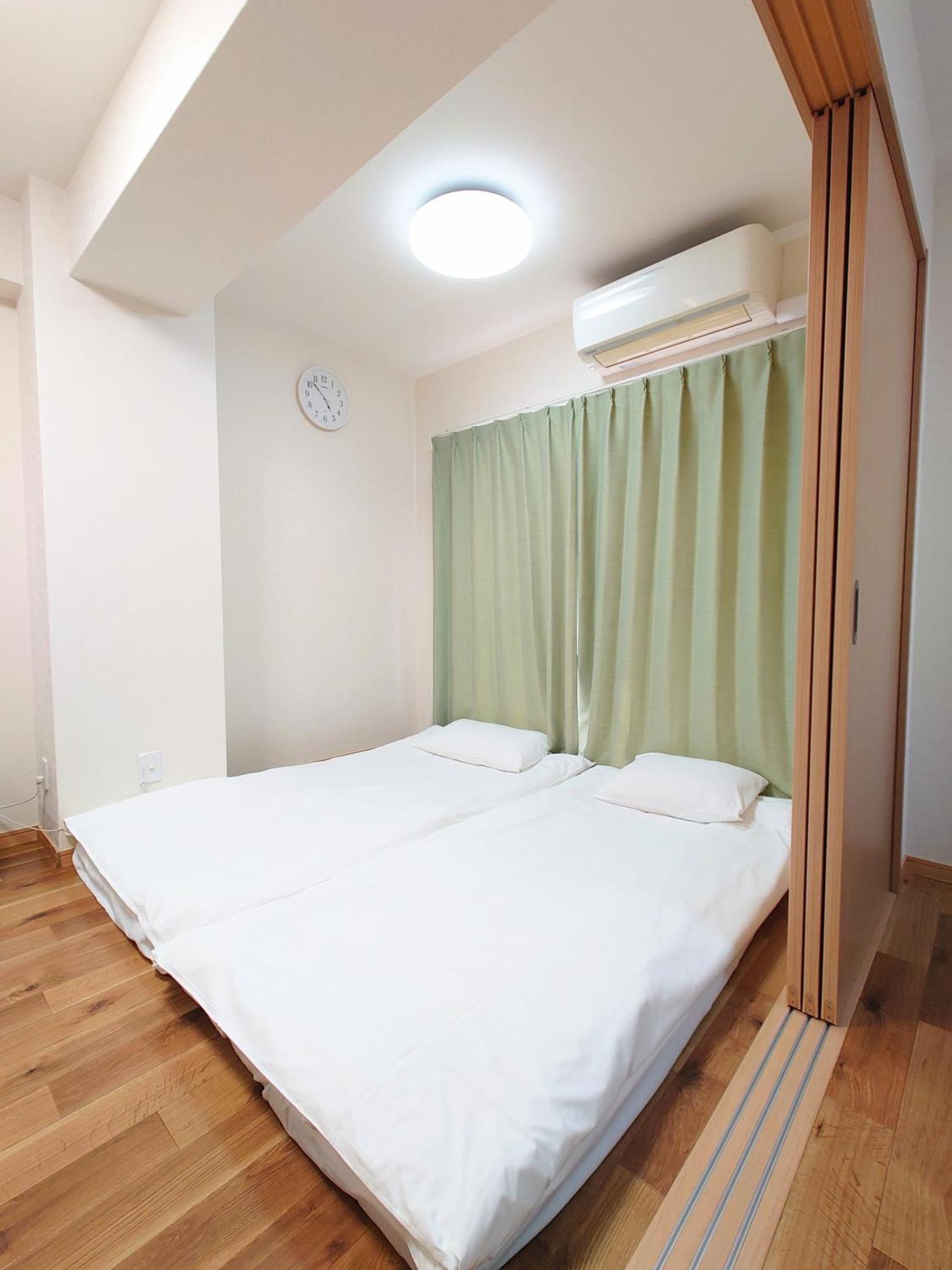Mezon Akihabara Guest House Tokyo Exterior photo