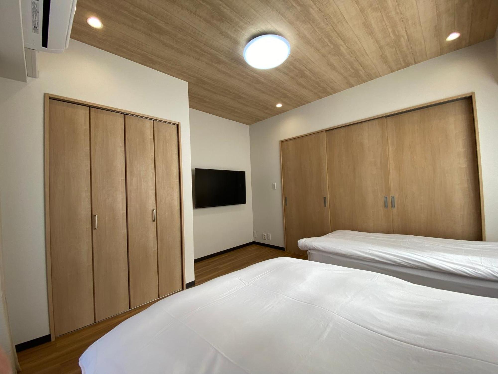 Mezon Akihabara Guest House Tokyo Exterior photo