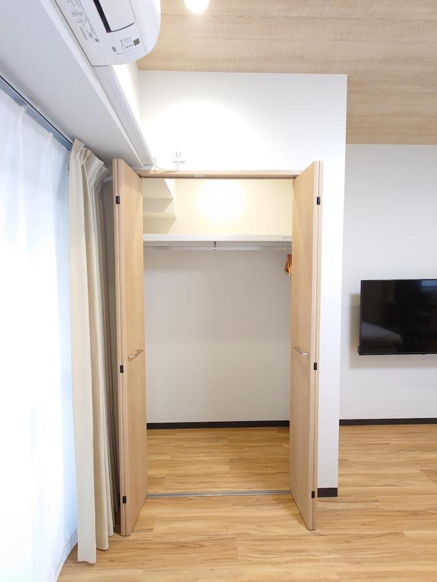 Mezon Akihabara Guest House Tokyo Exterior photo