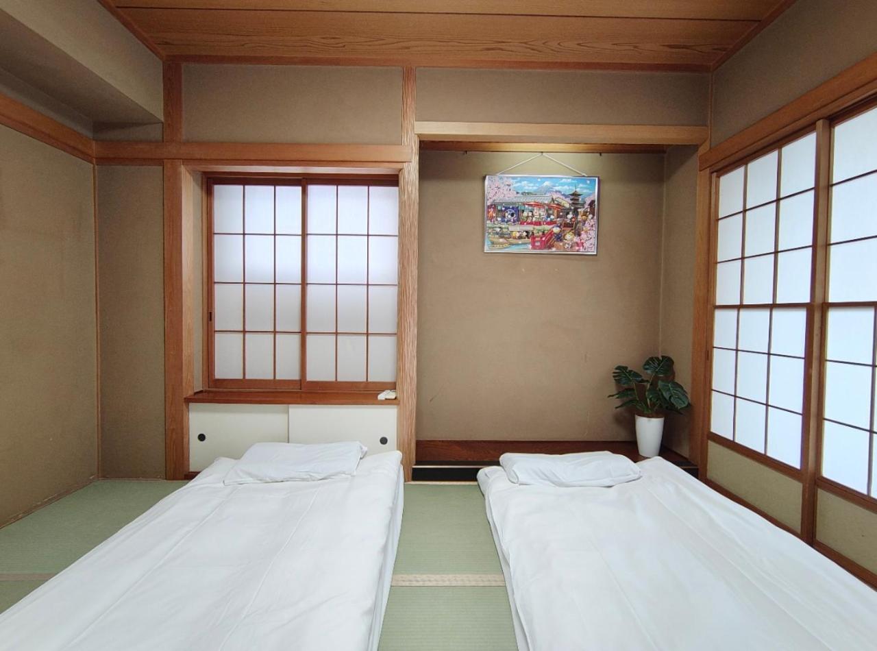 Mezon Akihabara Guest House Tokyo Exterior photo